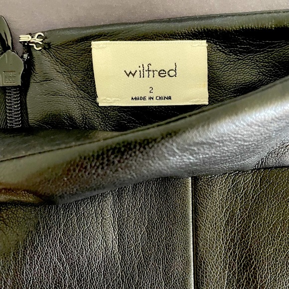 Aritzia Wilfred Patio Vegan Leather Mini Skirt Black 2 - Picture 6 of 7